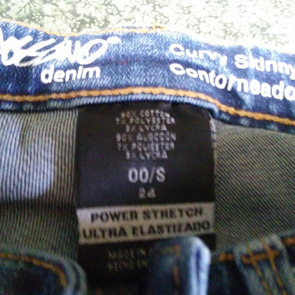 Mossimo curvy stretch skinny jean